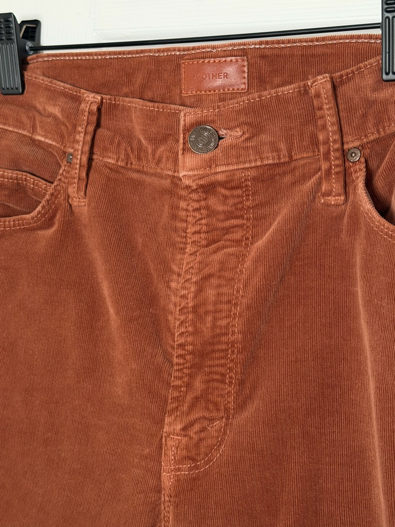 Mother Mid Rise Dazzler Ankle Corduroy In Hopscotch